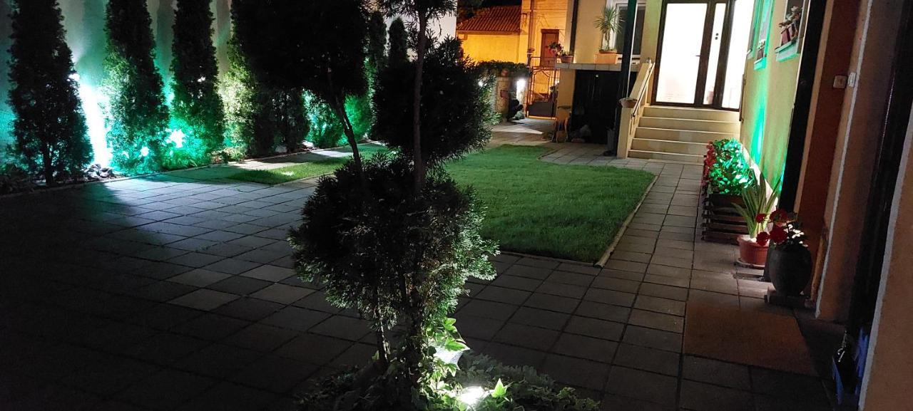 Apartments Sofija Ni Exterior foto